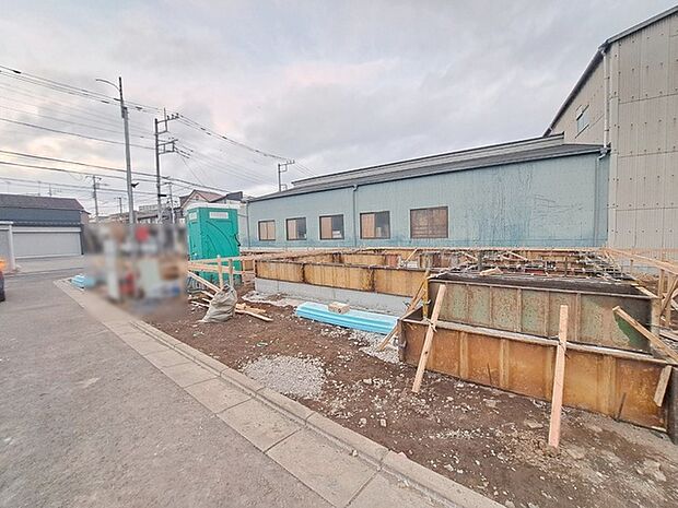 周辺のエリアで他にも沢山売りに出ている物件があります。インターネット掲載前の情報などもありますのでお気軽にお問合せください。まとめてご見学できます。 