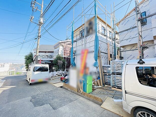 周辺のエリアで他にも沢山売りに出ている物件があります。インターネット掲載前の情報などもありますのでお気軽にお問合せください。まとめてご見学できます。 