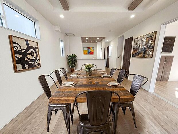 本画像はCGで作成しており、実際に現地に家具は置かれておりません。また、価格に家具は含まれておりません。 