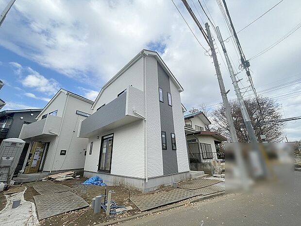 周辺のエリアで他にも沢山売りに出ている物件があります。インターネット掲載前の情報などもありますのでお気軽にお問合せください。まとめてご見学できます。 