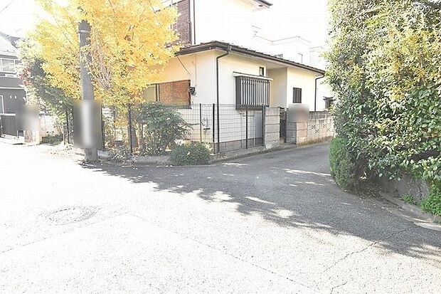 個々の優先事項や好みに基づいて考慮することが重要、 様々なライフスタイル、自分や家族にとってマッチする街並みを選ぶことが大切です。