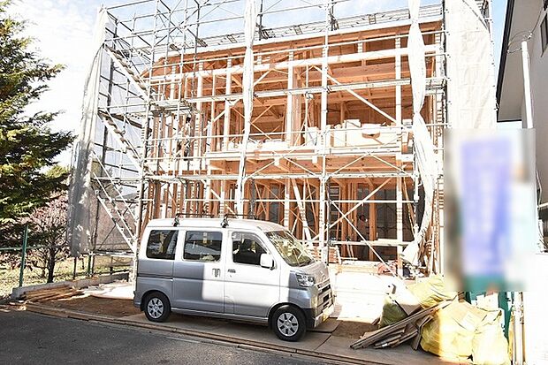 周辺のエリアで他にも沢山売りに出ている物件があります。インターネット掲載前の情報などもありますのでお気軽にお問合せください。まとめてご見学できます。 