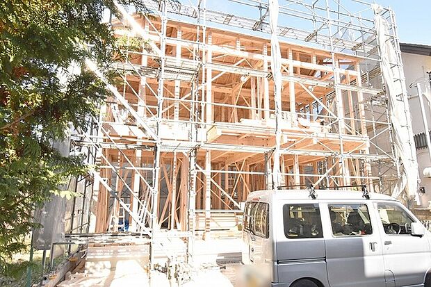 周辺のエリアで他にも沢山売りに出ている物件があります。インターネット掲載前の情報などもありますのでお気軽にお問合せください。まとめてご見学できます。 