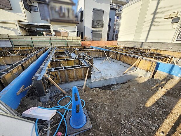 周辺のエリアで他にも沢山売りに出ている物件があります。インターネット掲載前の情報などもありますのでお気軽にお問合せください。まとめてご見学できます。 