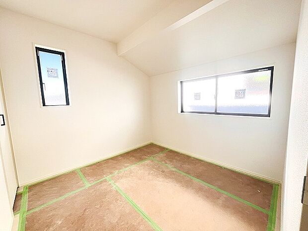 周辺のエリアで他にも沢山売りに出ている物件があります。インターネット掲載前の情報などもありますのでお気軽にお問合せください。まとめてご見学できます。 