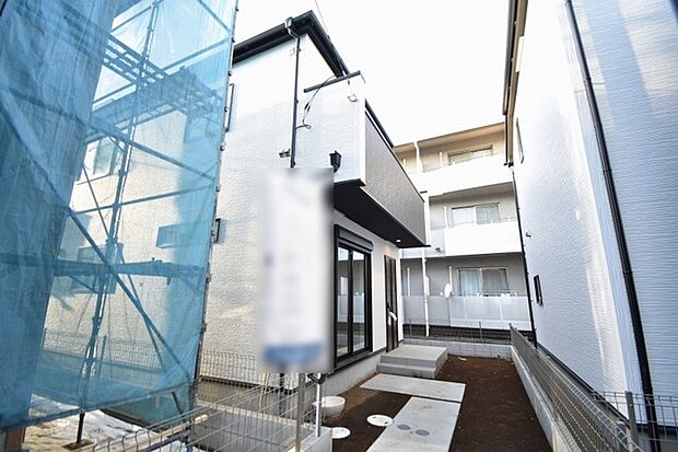 現地のご見学予約もスタートしました。周辺で売りに出ている物件も沢山御座います。まとめてご見学ができますのでお気軽にお申しつけください。