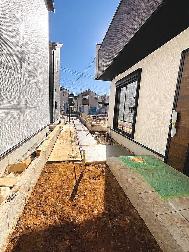 現地のご見学予約もスタートしました。周辺で売りに出ている物件も沢山御座います。まとめてご見学ができますのでお気軽にお申しつけください。 