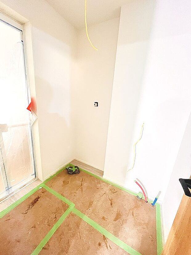 現在建物を建築中です、建築中の物件については現地確認の他、同施工会社の完成施工例のご案内、担当者のプレゼンテーションにてご検討ください。適切なご検討の方法をご説明させて頂きます。