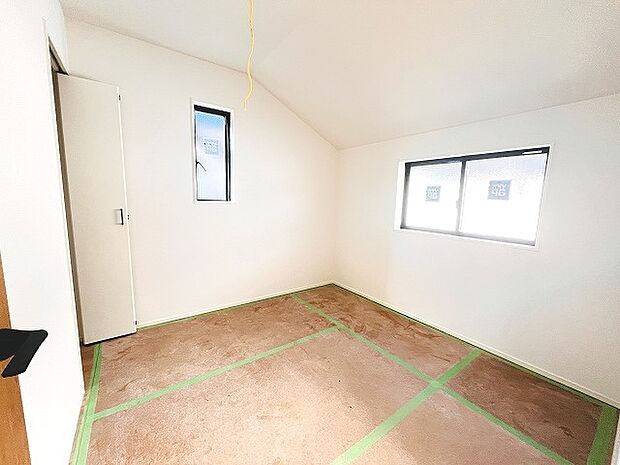 周辺のエリアで他にも沢山売りに出ている物件があります。インターネット掲載前の情報などもありますのでお気軽にお問合せください。まとめてご見学できます。 