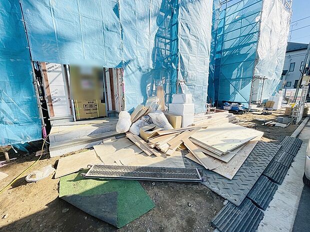 現地のご見学予約もスタートしました。周辺で売りに出ている物件も沢山御座います。まとめてご見学ができますのでお気軽にお申しつけください。