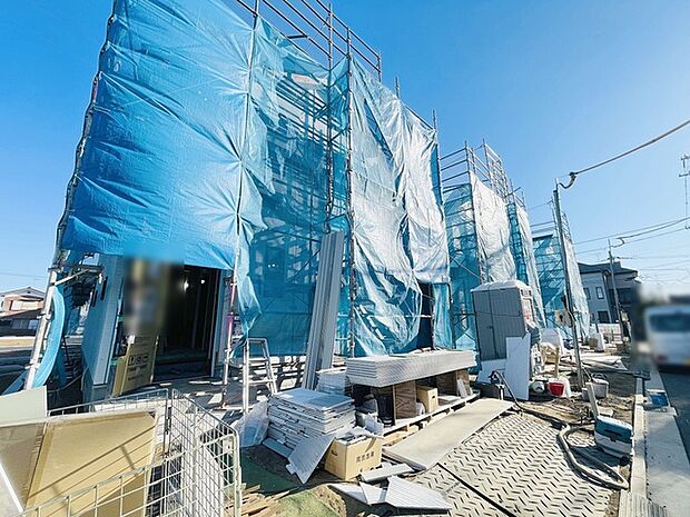 現地のご見学予約もスタートしました。周辺で売りに出ている物件も沢山御座います。まとめてご見学ができますのでお気軽にお申しつけください。