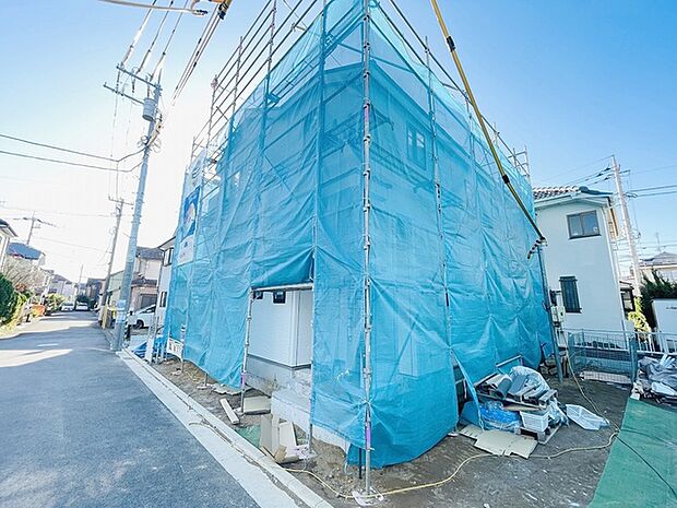 周辺のエリアで他にも沢山売りに出ている物件があります。インターネット掲載前の情報などもありますのでお気軽にお問合せください。まとめてご見学できます。 