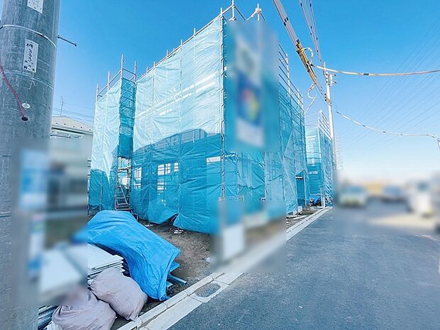 現在建物を建築中です、建築中の物件については現地確認の他、同施工会社の完成施工例のご案内、担当者のプレゼンテーションにてご検討ください。適切なご検討の方法をご説明させて頂きます。