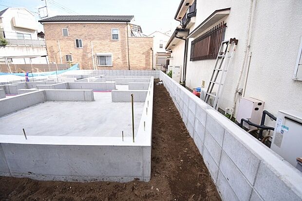 周辺のエリアで他にも沢山売りに出ている物件があります。インターネット掲載前の情報などもありますのでお気軽にお問合せください。まとめてご見学できます。 