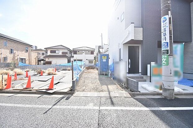 周辺のエリアで他にも沢山売りに出ている物件があります。インターネット掲載前の情報などもありますのでお気軽にお問合せください。まとめてご見学できます。 