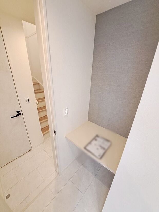 周辺のエリアで他にも沢山売りに出ている物件があります。インターネット掲載前の情報などもありますのでお気軽にお問合せください。まとめてご見学できます。