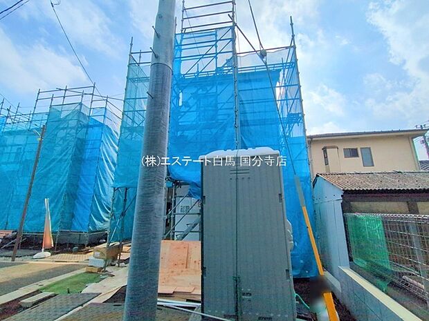 周辺のエリアで他にも沢山売りに出ている物件があります。インターネット掲載前の情報などもありますのでお気軽にお問合せください。まとめてご見学できます。 