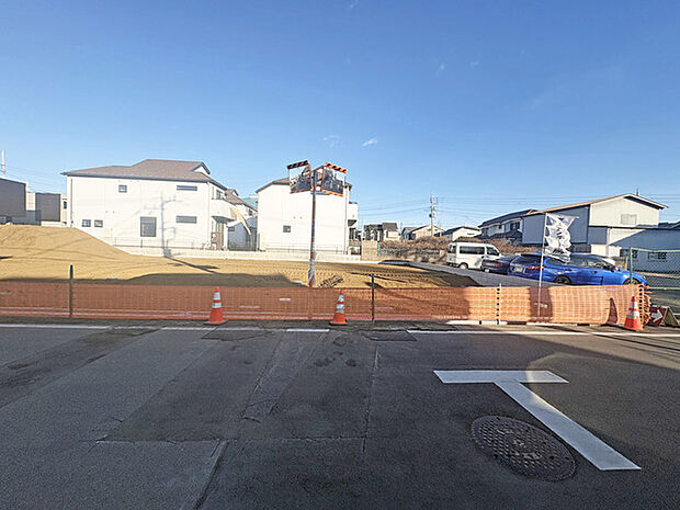 エステート白馬国分寺店は毎週火曜水曜も営業