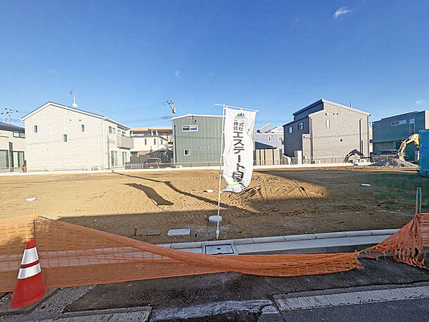 エステート白馬国分寺店は毎週火曜水曜も営業