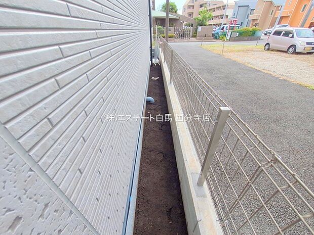 周辺のエリアで他にも沢山売りに出ている物件があります。インターネット掲載前の情報などもありますのでお気軽にお問合せください。まとめてご見学できます。