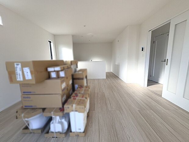 周辺のエリアで他にも沢山売りに出ている物件があります。インターネット掲載前の情報などもありますのでお気軽にお問合せください。まとめてご見学できます。