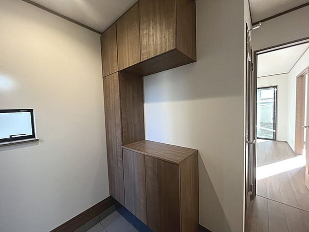 現地のご見学予約もスタートしました。周辺で売りに出ている物件も沢山御座います。まとめてご見学ができますのでお気軽にお申しつけください。 