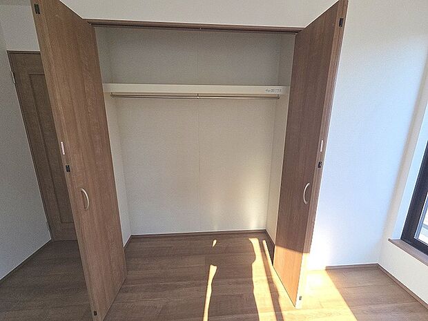 クローゼットなど収納も豊富なお家です。 