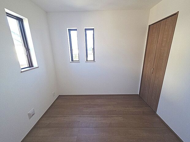 現地のご見学予約もスタートしました。周辺で売りに出ている物件も沢山御座います。まとめてご見学ができますのでお気軽にお申しつけください。