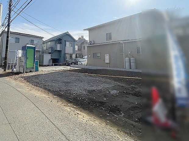 周辺のエリアで他にも沢山売りに出ている物件があります。インターネット掲載前の情報などもありますのでお気軽にお問合せください。まとめてご見学できます。