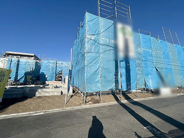 周辺のエリアで他にも沢山売りに出ている物件があります。インターネット掲載前の情報などもありますのでお気軽にお問合せください。まとめてご見学できます。