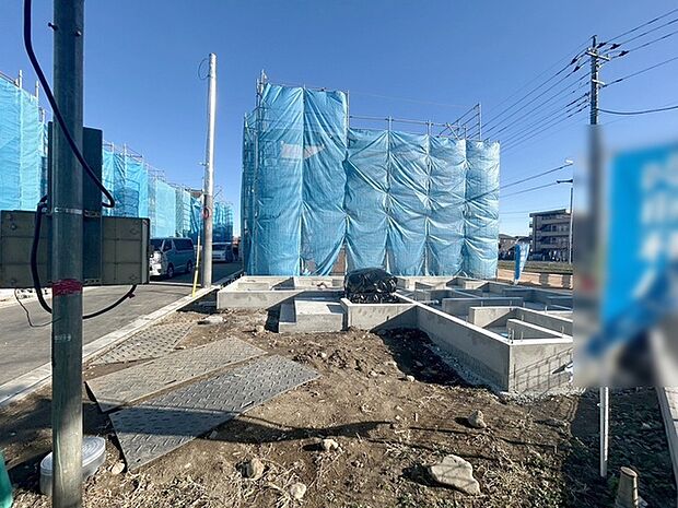 周辺のエリアで他にも沢山売りに出ている物件があります。インターネット掲載前の情報などもありますのでお気軽にお問合せください。まとめてご見学できます。 