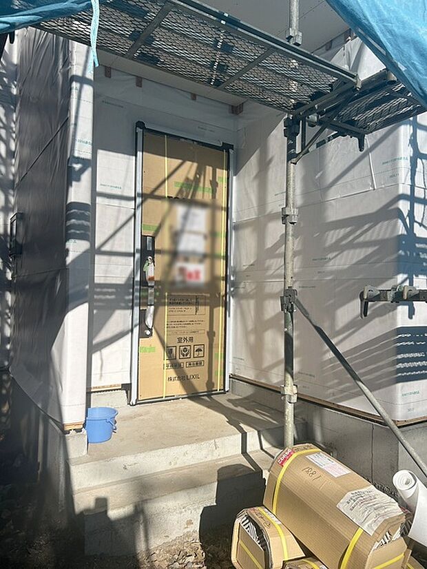 周辺のエリアで他にも沢山売りに出ている物件があります。インターネット掲載前の情報などもありますのでお気軽にお問合せください。まとめてご見学できます。 