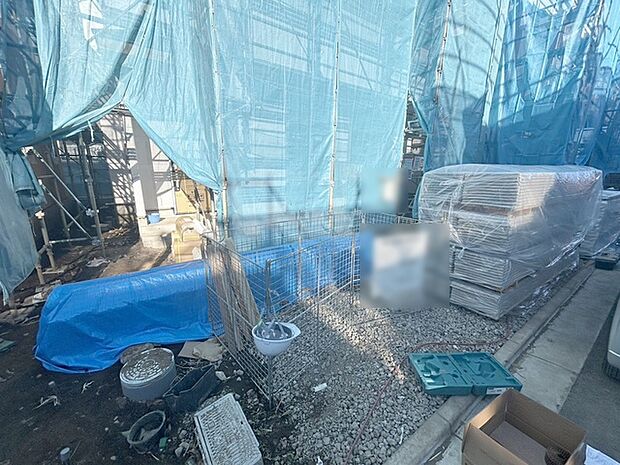 周辺のエリアで他にも沢山売りに出ている物件があります。インターネット掲載前の情報などもありますのでお気軽にお問合せください。まとめてご見学できます。