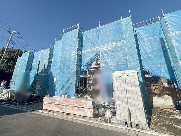 周辺のエリアで他にも沢山売りに出ている物件があります。インターネット掲載前の情報などもありますのでお気軽にお問合せください。まとめてご見学できます。 