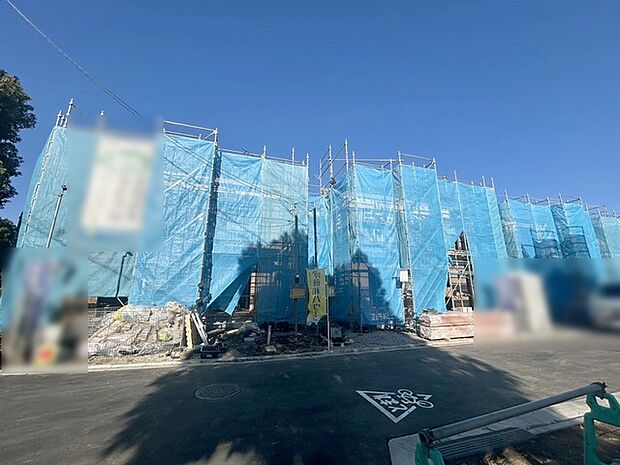 周辺のエリアで他にも沢山売りに出ている物件があります。インターネット掲載前の情報などもありますのでお気軽にお問合せください。まとめてご見学できます。 