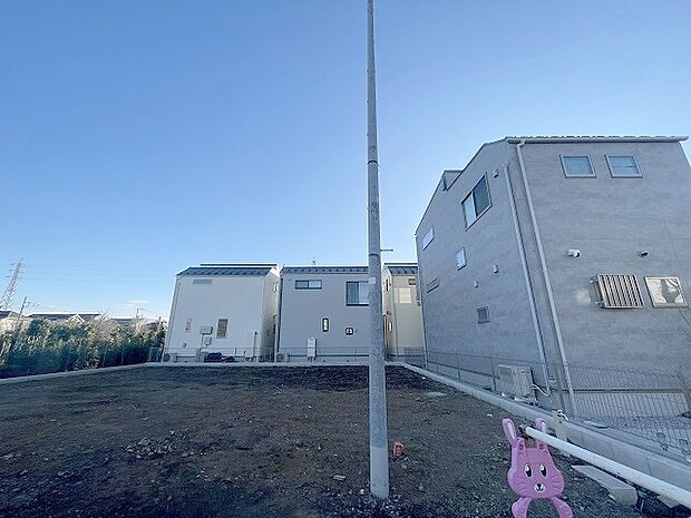 建物のモデルハウスのご見学予約もスタートしました。当日のご見学予約も大歓迎ですので、お気軽にお問合せください。