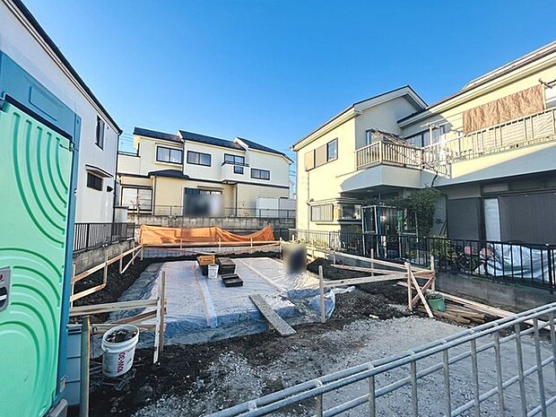 現在建物を建築中です、建築中の物件については現地確認の他、同施工会社の完成施工例のご案内、担当者のプレゼンテーションにてご検討ください。適切なご検討の方法をご説明させて頂きます。