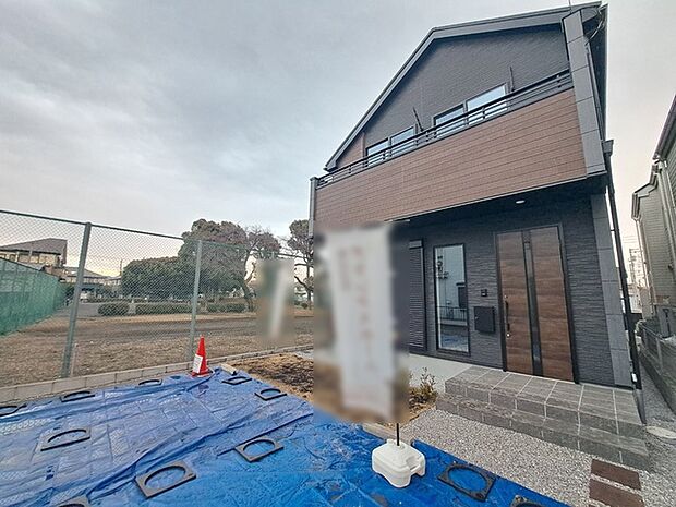 現地のご見学予約もスタートしました。周辺で売りに出ている物件も沢山御座います。まとめてご見学ができますのでお気軽にお申しつけください。