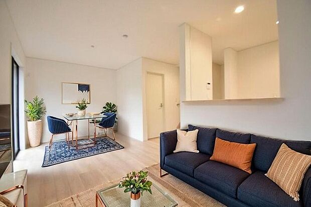 本画像はCGで作成しており、実際に現地に家具は置かれておりません。また、価格に家具は含まれておりません。 