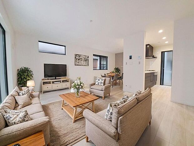 本画像はCGで作成しており、実際に現地に家具は置かれておりません。また、価格に家具は含まれておりません。