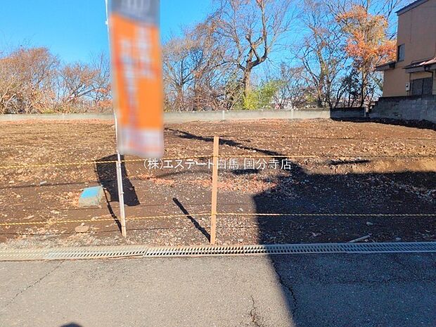 周辺のエリアで他にも沢山売りに出ている物件があります。インターネット掲載前の情報などもありますのでお気軽にお問合せください。まとめてご見学できます。 