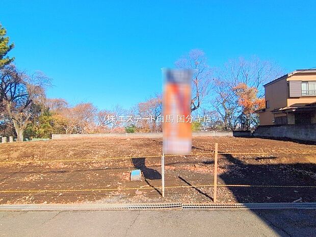 周辺のエリアで他にも沢山売りに出ている物件があります。インターネット掲載前の情報などもありますのでお気軽にお問合せください。まとめてご見学できます。 