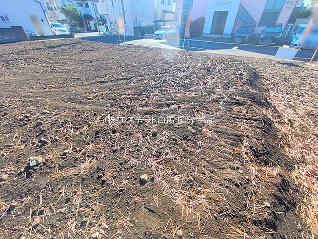 現地のご見学予約もスタートしました。周辺で売りに出ている物件も沢山御座います。まとめてご見学ができますのでお気軽にお申しつけください。