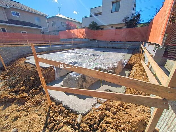 周辺のエリアで他にも沢山売りに出ている物件があります。インターネット掲載前の情報などもありますのでお気軽にお問合せください。まとめてご見学できます。 