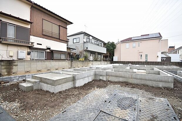 周辺のエリアで他にも沢山売りに出ている物件があります。インターネット掲載前の情報などもありますのでお気軽にお問合せください。まとめてご見学できます。