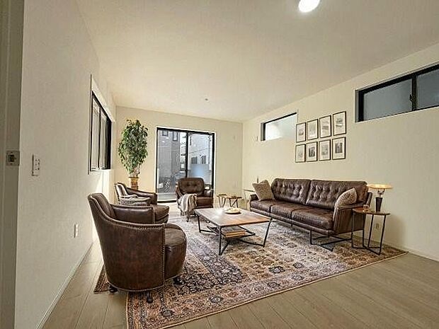 本画像はCGで作成しており、実際に現地に家具は置かれておりません。また、価格に家具は含まれておりません。 