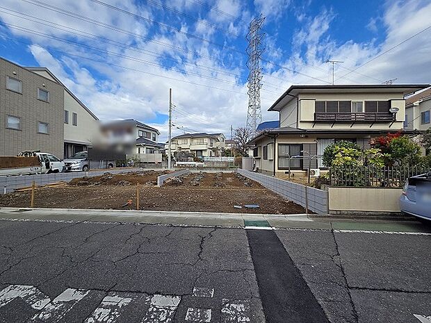 現在建物を建築中です、建築中の物件については現地確認の他、同施工会社の完成施工例のご案内、担当者のプレゼンテーションにてご検討ください。適切なご検討の方法をご説明させて頂きます。