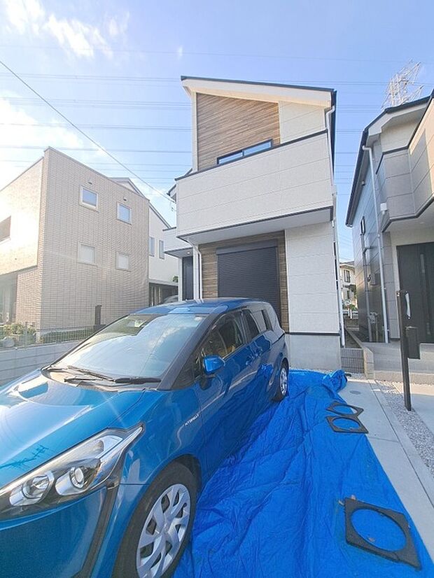 現地のご見学予約もスタートしました。周辺で売りに出ている物件も沢山御座います。まとめてご見学ができますのでお気軽にお申しつけください。