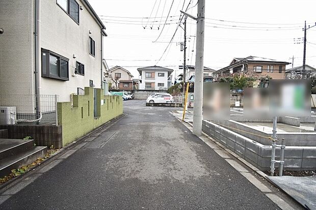周辺は住宅が建ち並ぶ閑静な住宅街です。 