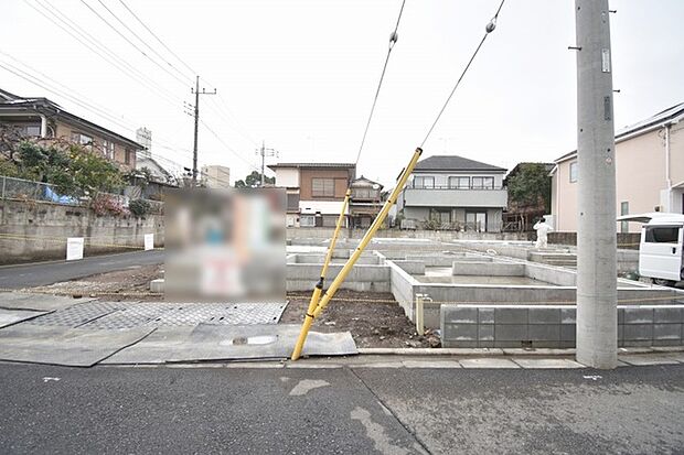 周辺のエリアで他にも沢山売りに出ている物件があります。インターネット掲載前の情報などもありますのでお気軽にお問合せください。まとめてご見学できます。 